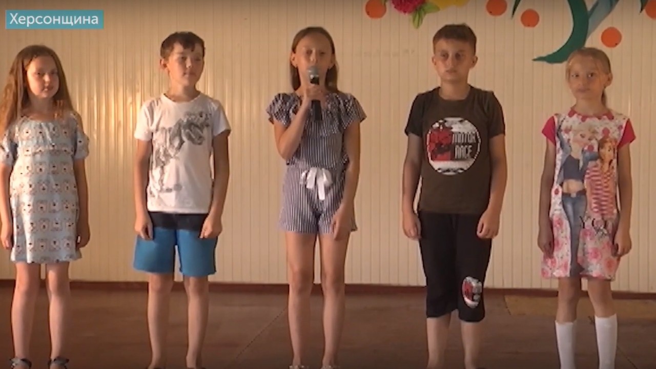 Діти з Донбасу влаштували концерт на Херсонщині