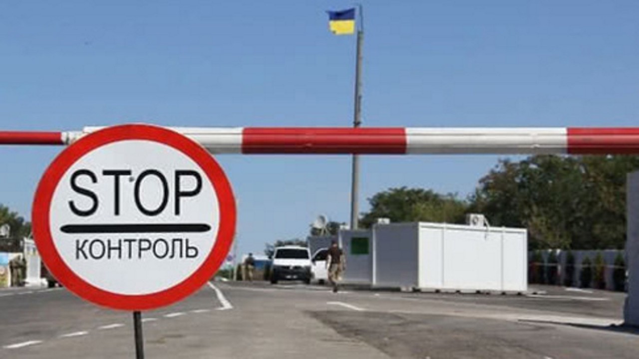 Пункти пропуску на Донбасі переходять на осінній графік роботи