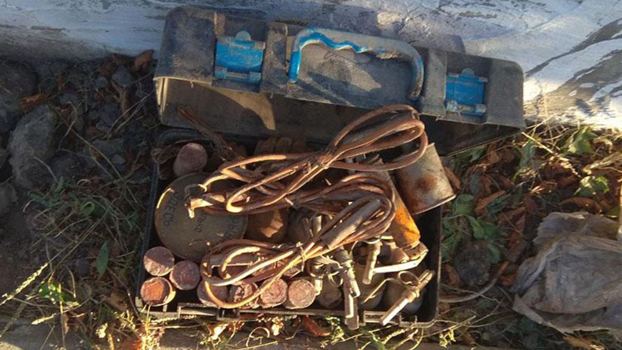 На околиці Костянтинівки знайшли сумку з боєприпасами та вибухівкою. ФОТО